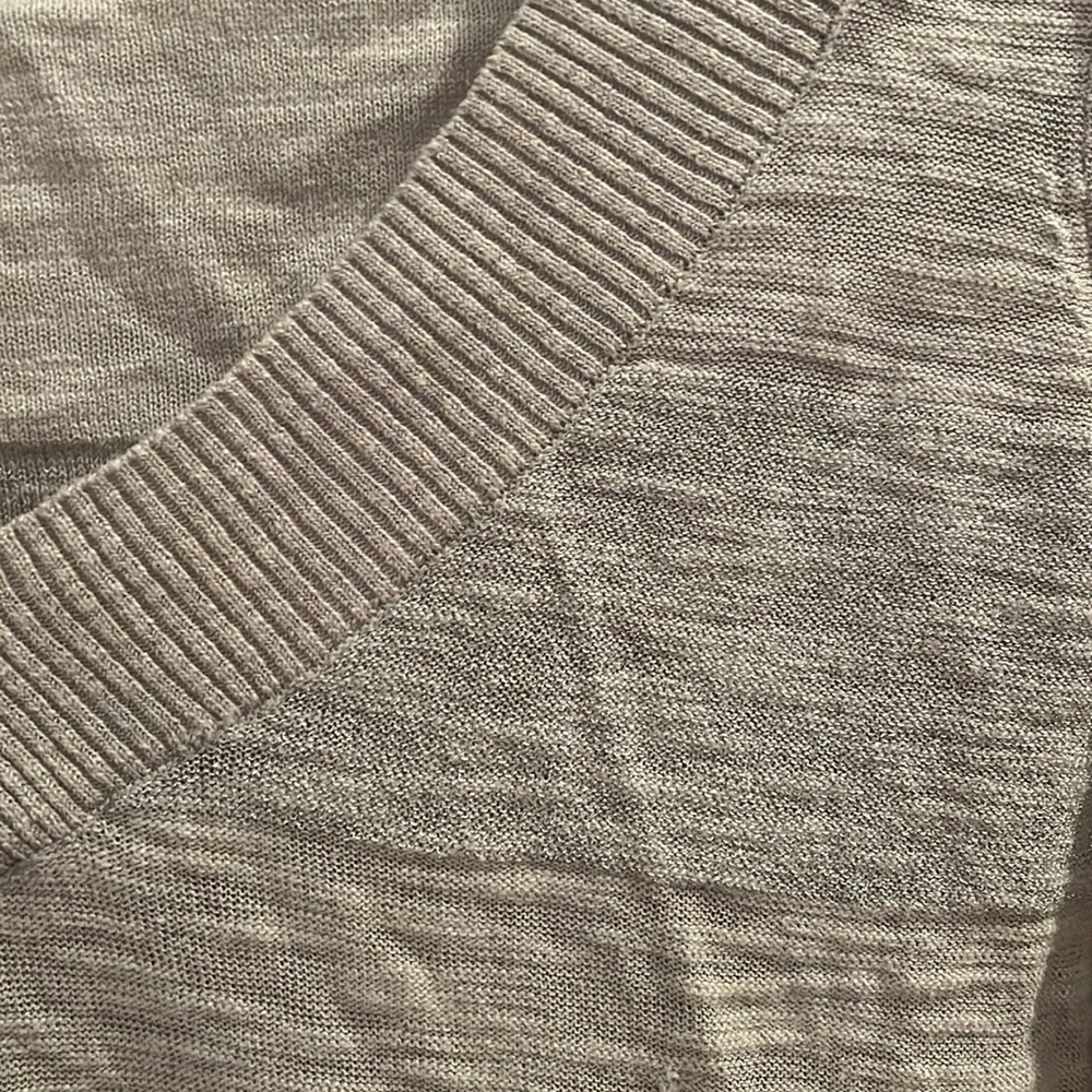 Express Sweater - Picture 2 of 3